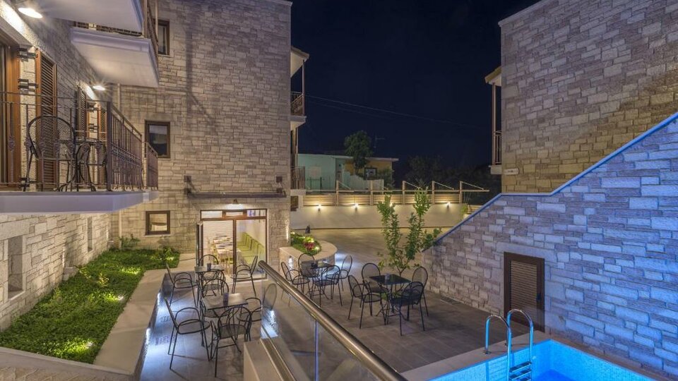Tiara Holidays - Aelia Sivota - bar